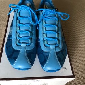 Coach Kelsie logo sneakers